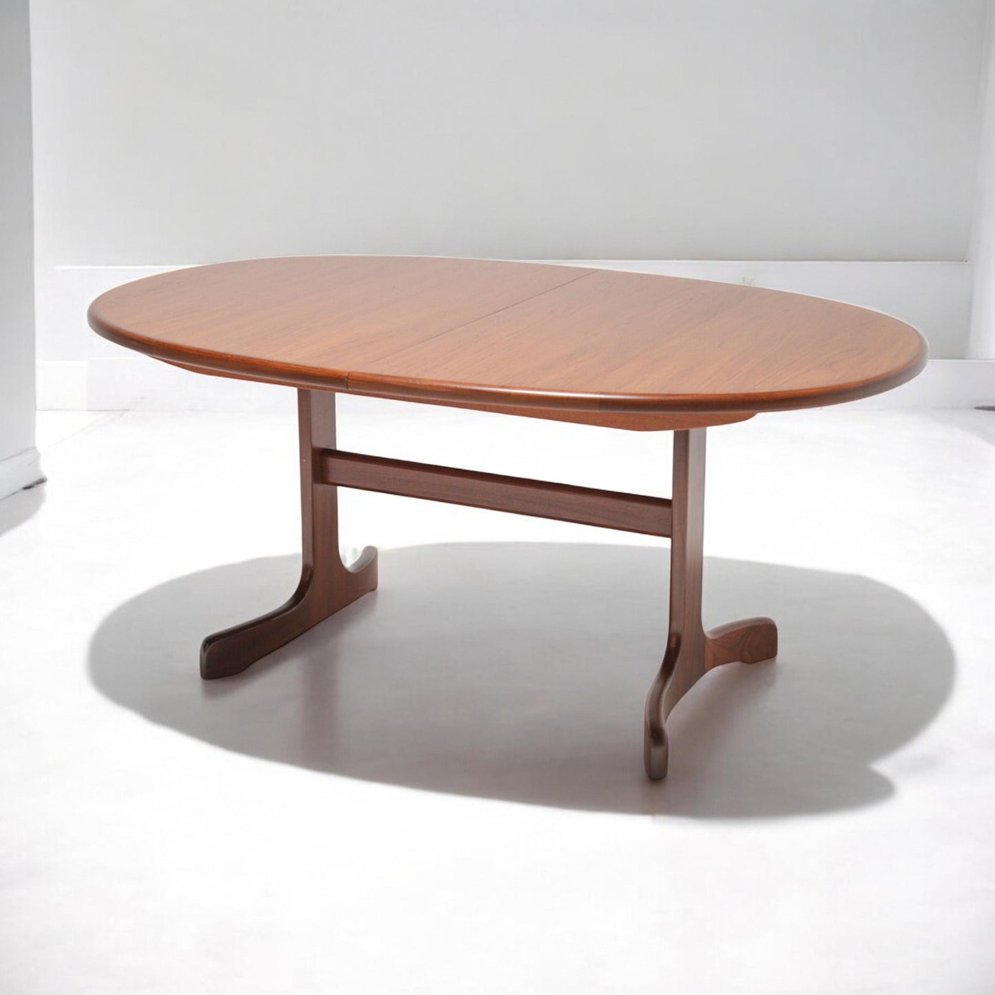 Vintage G Plan Teak Extendable Dining Table | Seats 4-8