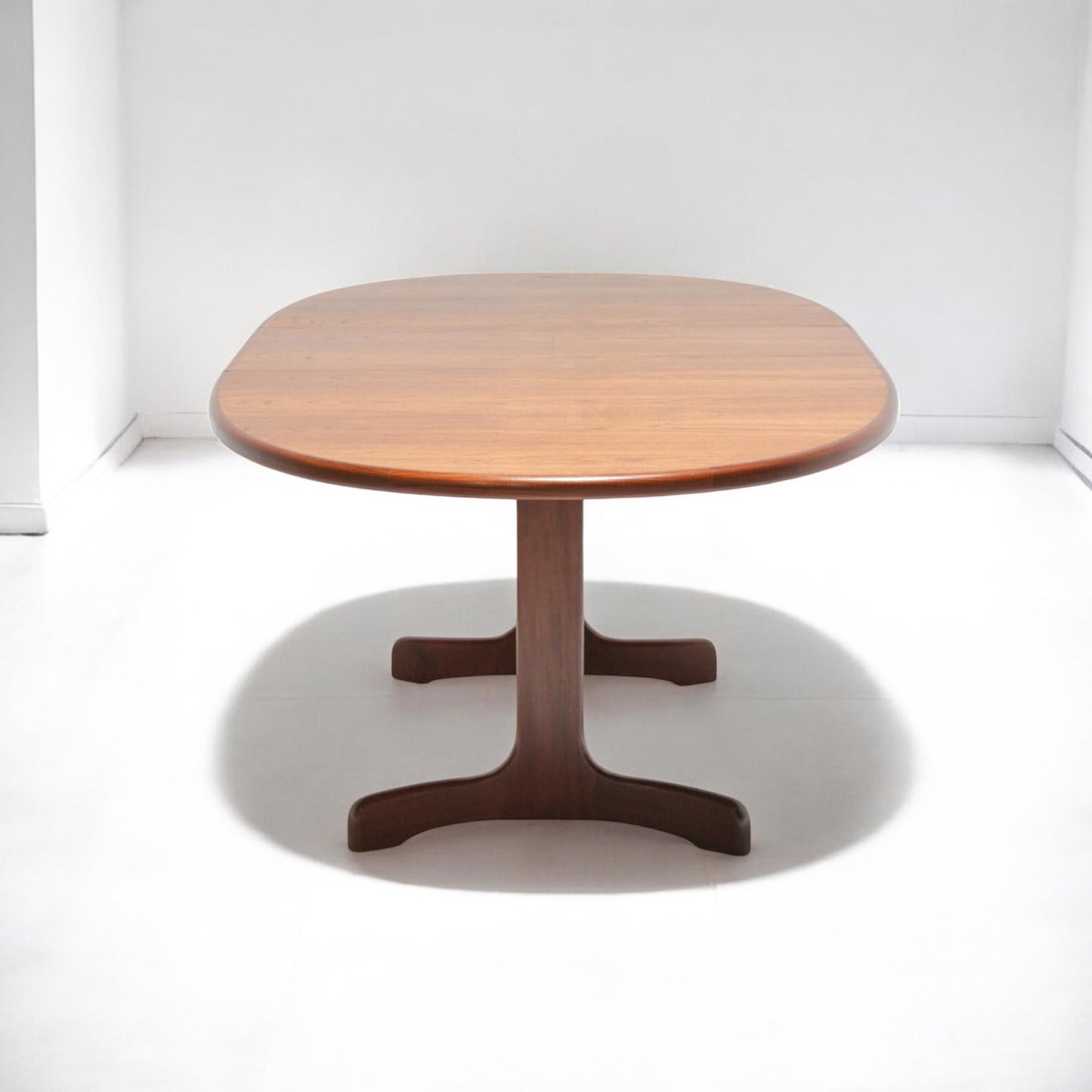 Vintage G Plan Teak Extendable Dining Table | Seats 4-8