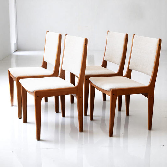 Set of 4 Mid-Century Modern Teak Dining Chairs by Johannes Andersen for Uldum Møbelfabrik