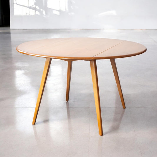 Round Ercol Drop Leaf Table in Excellent Condition