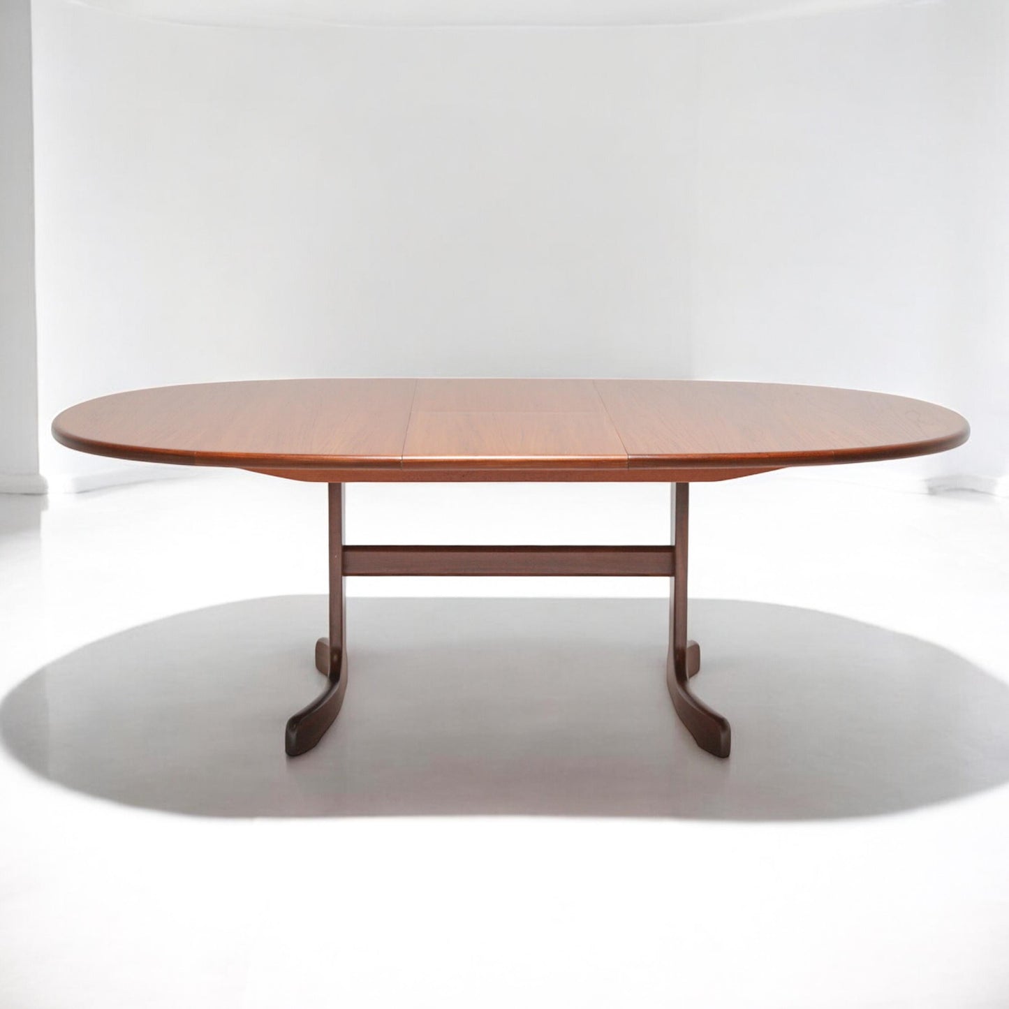 Vintage G Plan Teak Extendable Dining Table | Seats 4-8